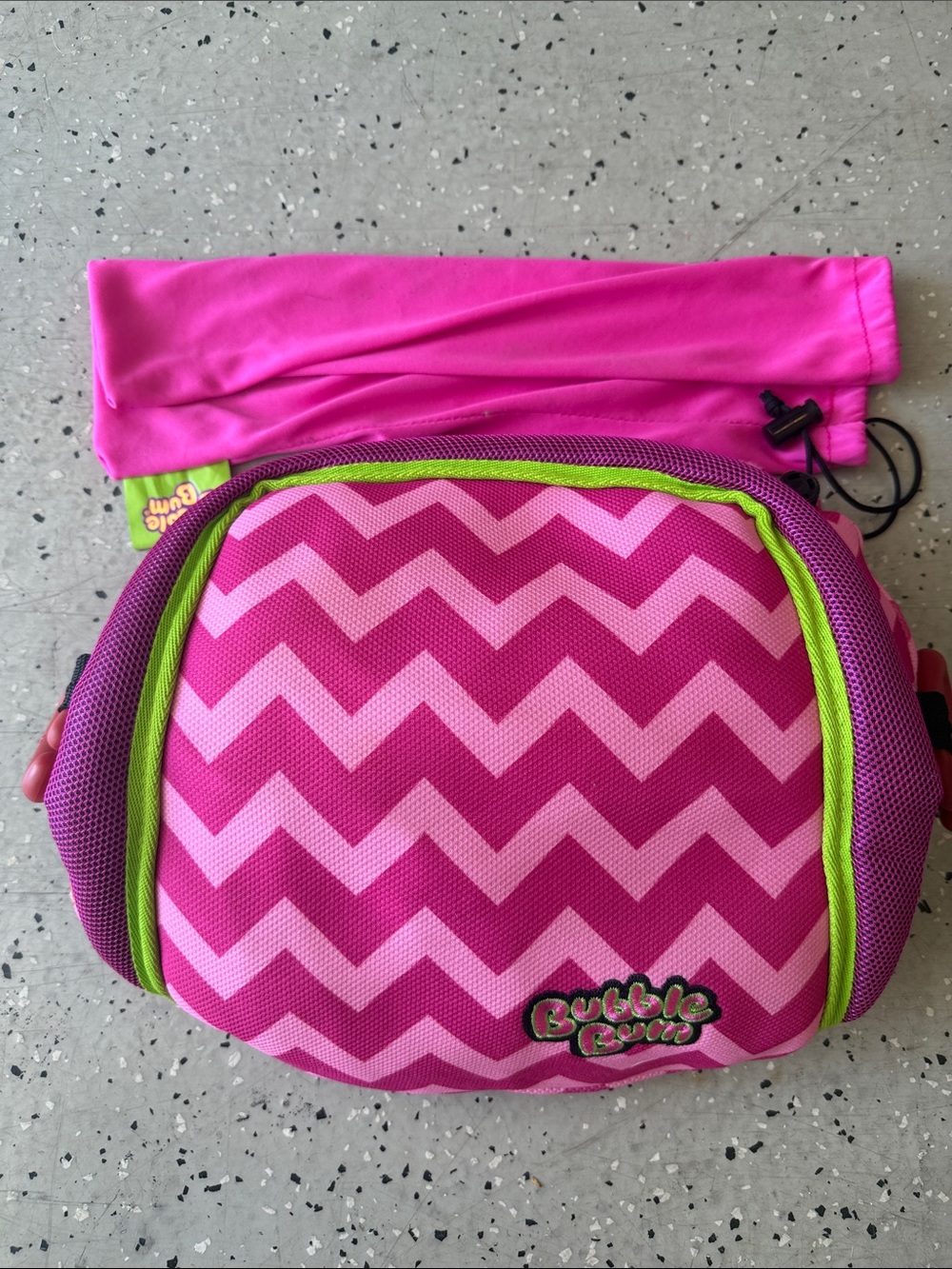 Bubble Bum car seat for travel